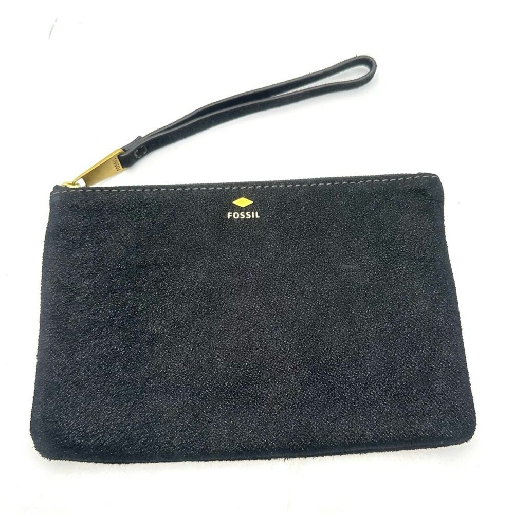 FOSSIL women's black leather wristlet zipper closure